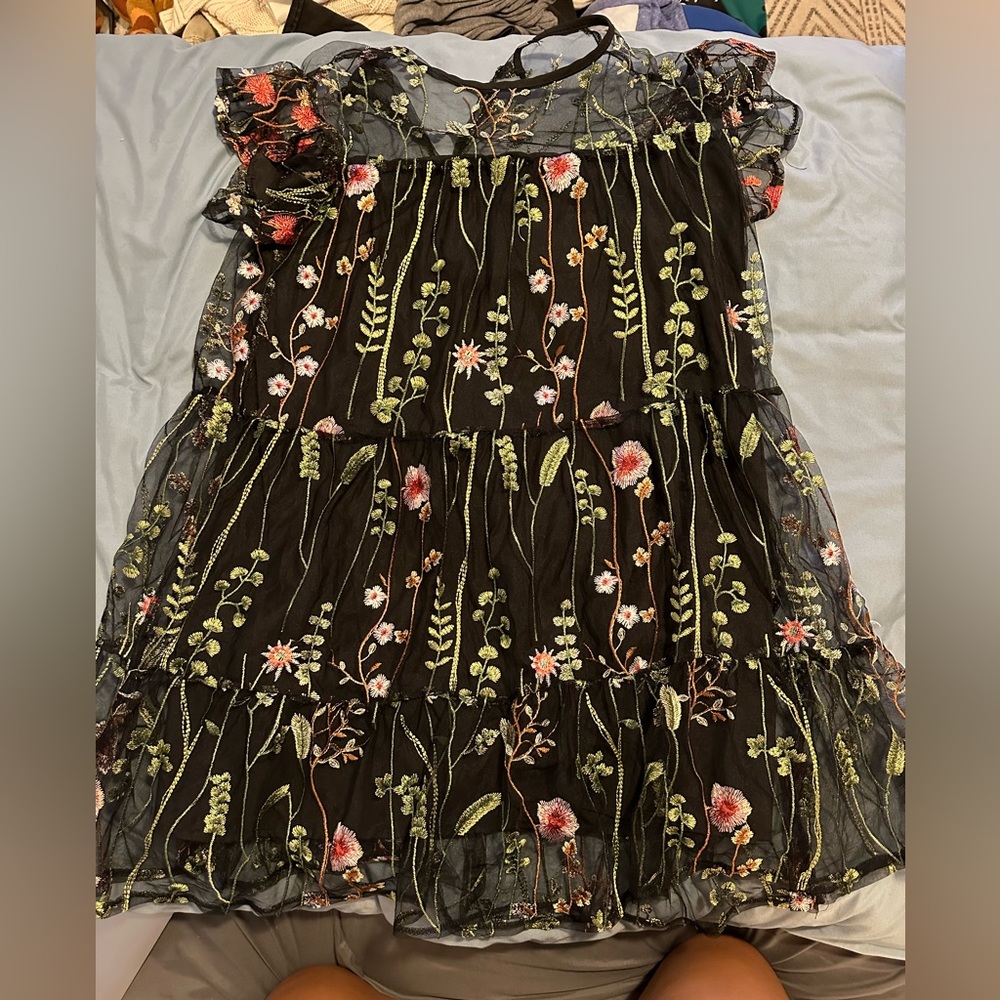 Cute floral flowy dress